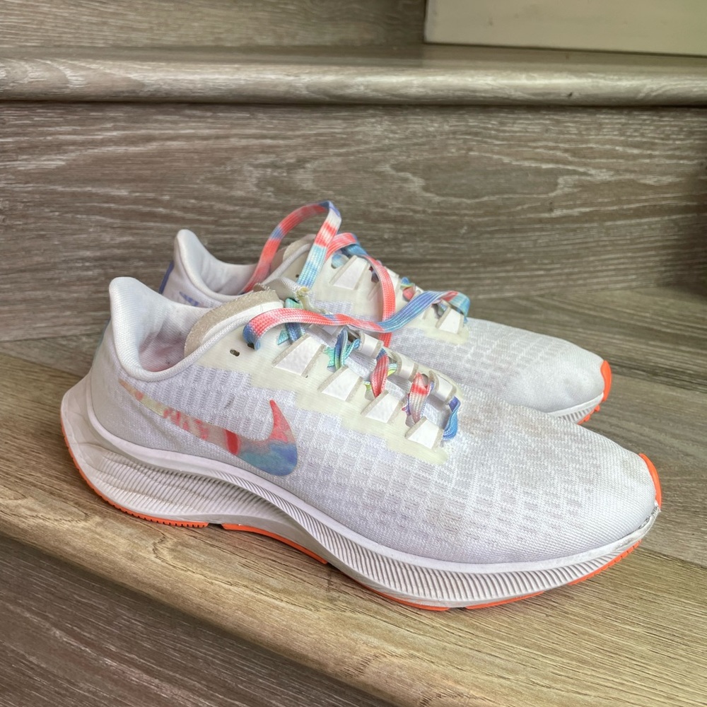 Nike Womens Air Zoom Pegasus 37 Running Shoes